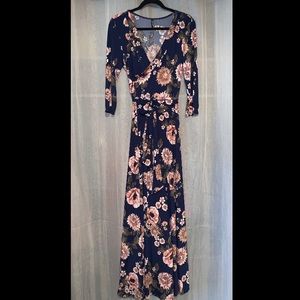 Large Floral Navy Maxi Dress- Never Worn!